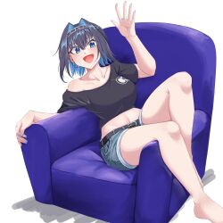 Rule 34 | 1girl, :d, absurdres, alternate costume, aqua nails, arm up, bare legs, barefoot, belt, black belt, blue eyes, blue hair, breasts, chain, chain hairband, collarbone, colored inner hair, couch, denim, denim shorts, eyelashes, hair between eyes, hair intakes, highres, hololive, hololive english, knee up, large breasts, leaning back, legs, looking at viewer, medium hair, midriff, mmneko, multicolored hair, nail polish, navel, off shoulder, on couch, open mouth, ouro kronii, shadow, short shorts, shorts, sidelocks, simple background, single bare shoulder, smile, solo, toenail polish, toenails, toes, virtual youtuber, waving, white background
