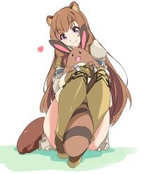 Rule 34 | 1girl, animal ears, blunt bangs, blush, brown hair, brown thighhighs, closed mouth, commentary request, creatures (company), crossover, game freak, gen 2 pokemon, heart, long hair, looking at another, nintendo, pink eyes, pokemon, pokemon (creature), raccoon ears, raccoon girl, raccoon tail, raphtalia, sentret, simple background, sitting, smile, tail, tate no yuusha no nariagari, thighhighs, umanosuke, white background