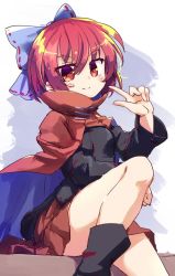 Rule 34 | 1girl, black footwear, black shirt, blue bow, bow, cloak, closed mouth, hair bow, isu (is88), long sleeves, looking at viewer, red eyes, red hair, red skirt, sekibanki, shirt, short hair, sitting, skirt, smile, solo, touhou, v