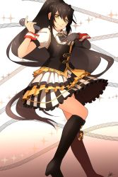 Rule 34 | 1girl, asymmetrical gloves, black footwear, black gloves, black hair, black necktie, boots, closed mouth, elbow gloves, floating hair, from side, gloves, high ponytail, highres, holding, holding microphone, knee boots, layered skirt, long hair, looking at viewer, microphone, miniskirt, necktie, official alternate costume, pleated skirt, shirt, short necktie, short sleeves, signature, single glove, skirt, smile, solo, standing, striped clothes, striped skirt, swept bangs, tales of (series), tales of berseria, ubo (ubo tales), uneven gloves, velvet crowe, very long hair, white shirt, white skirt, yellow eyes