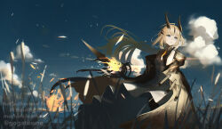 1girl absurdres ahoge arknights arm_up black_coat blonde_hair blue_eyes blue_sky bracelet breasts coat commentary_request cowboy_shot day dragon_horns dress floating_hair highres holding holding_polearm holding_weapon horns infection_monitor_(arknights) jewelry lens_flare long_hair looking_to_the_side open_clothes open_coat outdoors parted_lips polearm reed_(arknights) reed_the_flame_shadow_(arknights) samidareame sky small_breasts smile solo spear very_long_hair weapon white_dress