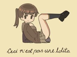 Rule 34 | 1girl, black footwear, brown hair, brown shirt, brown skirt, commentary, fine art parody, french text, from side, grey socks, highres, legs up, long sleeves, looking at viewer, lying, on back, orenji (orenjipiiru), original, parody, pleated skirt, shirt, side ponytail, simple background, skirt, smile, socks, solo, symbol-only commentary, the treachery of images (rene magritte), yellow background