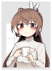 Rule 34 | 1girl, ahoge, alternate costume, brown eyes, brown hair, casual, cleavage cutout, clothing cutout, cup, feather hair ornament, feathers, gyaheung, hair ornament, hairclip, holding, holding cup, hololive, hololive english, long hair, mug, multicolored hair, nanashi mumei, ponytail, smile, streaked hair, sweater, turtleneck, turtleneck sweater, very long hair, virtual youtuber, white sweater, window shadow