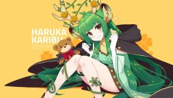 Rule 34 | 1girl, animal ears, antlers, blunt bangs, bow, character name, cloak, commentary, detached sleeves, english commentary, fur scarf, gloves, green eyes, green hair, haruka karibu, highres, horns, light blush, long hair, moose ears, moose girl, red bow, rizky (strated), see-through, see-through sleeves, sitting, smile, solo, stuffed animal, stuffed toy, teddy bear, very long hair, virtual youtuber, vshojo, white gloves, wide sleeves, yellow background
