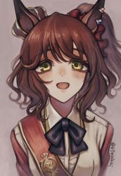Rule 34 | 1girl, animal ears, aston machan (umamusume), blush, bow, bowtie, breasts, collared shirt, commentary request, crown, green eyes, grey background, hair ornament, hair scrunchie, highres, horse ears, jacket, long sleeves, looking at viewer, makai (67makai), medium hair, open mouth, sash, scrunchie, shirt, shoulder sash, side ponytail, simple background, small breasts, smile, solo, twitter username, umamusume, upper body, white shirt