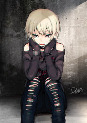 Rule 34 | 1girl, artist name, bandaged fingers, bandages, black pants, blonde hair, bracelet, collar, copyright request, dancho (dancyo), eyebrows, fangs, fingerless gloves, gloves, grey eyes, jewelry, necklace, open mouth, pants, pendant, print shirt, ring, shirt, short hair, signature, sitting, solo, spiked bracelet, spikes, torn clothes, torn pants, wall