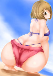 Rule 34 | 10s, 1girl, ass, back, bare shoulders, bikini, bikini top only, blush, breasts, brown eyes, brown hair, butt crack, cameltoe, female focus, from behind, full body, highres, huge ass, idolmaster, idolmaster cinderella girls, looking at viewer, looking back, mimura kanako, parted lips, short hair, short shorts, shorts, solo, squatting, swimsuit, yummy yoi