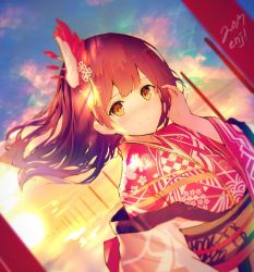 Rule 34 | 1girl, 2017, artist name, blurry, blush, brown hair, closed mouth, depth of field, dutch angle, enj!, evening, floating hair, hair ornament, hand in own hair, japanese clothes, kimono, lens flare, long hair, looking at viewer, obi, original, outdoors, red kimono, sash, signature, smile, solo, sun, yellow eyes