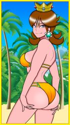 Rule 34 | 1girl, ass, bikini, blue eyes, breasts, cleavage, crown, day, earrings, flower earrings, grin, highres, huge ass, jewelry, large breasts, looking at viewer, mario (series), naughty face, nintendo, palm tree, princess daisy, smile, standing, super mario land, swimsuit, thighs, tomboy, tree