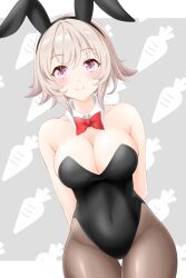 Rule 34 | 1girl, animal ears, arms behind back, bare shoulders, black pantyhose, blush, bow, bowtie, breasts, carrot background, cleavage, commentary request, cowboy shot, curren chan (umamusume), detached collar, ear covers, flipped hair, grey background, grey hair, gurukorian, highleg, highleg leotard, highres, horse ears, horse girl, large breasts, leotard, nontraditional playboy bunny, pantyhose, purple eyes, red bow, red bowtie, short hair, simple background, smile, solo, thigh gap, umamusume