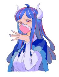 Rule 34 | 1girl, ahoge, blue cape, blue hair, blue nails, cape, covered mouth, curled horns, dinosaur girl, fur-trimmed cape, fur trim, hand up, horns, long hair, long sleeves, looking at viewer, mask, mouth mask, multicolored hair, one piece, pink eyes, pink hair, pink mask, raine (acke2445), shirt, simple background, solo, streaked hair, ulti (one piece), white background, white shirt