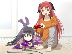 Rule 34 | 10s, 2girls, akemi homura, barefoot, black hair, casual, controller, feet, game controller, gamepad, hairband, highres, indoors, jewelry, knives (knives777), long hair, lying, mahou shoujo madoka magica, multiple girls, on stomach, open mouth, playing games, purple eyes, red eyes, red hair, ring, sakura kyoko, smile