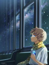 Rule 34 | 1boy, blue eyes, brown hair, closed mouth, dated, fate/requiem, fate (series), from side, hand up, kuzumochi (kuzumochiya), male focus, night, night sky, scarf, shirt, short sleeves, signature, sitting, sky, solo, star (sky), starry sky, voyager (fate), white shirt, yellow scarf