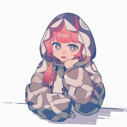 Rule 34 | 1girl, absurdres, blue eyes, blue hood, blunt bangs, blush, commentary, dated, ganezugarrrrr, grey jacket, hair over shoulder, hand on own chin, head rest, highres, hood, hood down, hooded jacket, jacket, kaf (kamitsubaki studio), kamitsubaki studio, long hair, long sleeves, looking at viewer, low twintails, multicolored eyes, pink hair, puffy long sleeves, puffy sleeves, red eyes, simple background, smile, solo, table, twintails, upper body, virtual youtuber, white background, yellow pupils