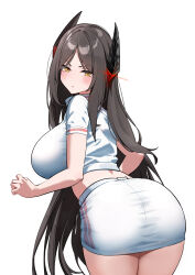 Rule 34 | 1girl, absurdres, arknights, ass, bent over, black hair, breasts, closed mouth, dishui tangni, from behind, highres, horns, ines (arknights), large breasts, long hair, looking back, miniskirt, mole, mole under eye, parted bangs, shirt, short sleeves, simple background, skirt, solo, v-shaped eyebrows, white background, white shirt, white skirt, yellow eyes