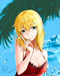 Rule 34 | 1girl, absurdres, alternate breast size, alternate costume, artoria pendragon (all), artoria pendragon (fate), blonde hair, blush, breasts, cleavage, dated, fate/grand order, fate (series), green eyes, head tilt, highres, index finger raised, looking at viewer, medium breasts, medium hair, one-piece swimsuit, palm leaf, red one-piece swimsuit, saber (fate), shenshi laoshi, signature, smile, solo, splashing, swimsuit, water