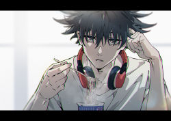 Rule 34 | 1boy, black eyes, black hair, cup ramen, fork, fushiguro megumi, hair between eyes, hands up, headphones, holding, holding fork, jujutsu kaisen, letterboxed, luode huayuan, male focus, open mouth, shirt, short hair, short sleeves, solo, spiked hair, upper body, white background, white shirt