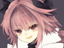 Rule 34 | 1boy, astolfo (fate), black bow, black shirt, bow, coat, fang, fate/apocrypha, fate (series), grey background, male focus, open mouth, pink eyes, pink hair, portrait, riuichi, shirt, simple background, skin fang, smile, solo, white coat