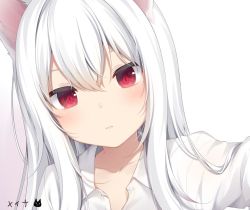 Rule 34 | 1girl, amashiro natsuki, animal ears, blush, cat ears, closed mouth, collarbone, collared shirt, commentary request, dress shirt, dutch angle, gradient background, hair between eyes, long hair, looking at viewer, original, outstretched arm, purple background, red eyes, shirt, solo, upper body, white background, white hair, white shirt