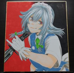 Rule 34 | 1girl, black background, blue vest, bow, braid, closed mouth, collared shirt, commentary request, gloves, green bow, green necktie, grey hair, hair bow, highres, holding, holding knife, izayoi sakuya, knife, maid, maid headdress, matsuri kyuuta, medium hair, necktie, red background, red eyes, shikishi, shirt, short sleeves, smile, solo, touhou, traditional media, twin braids, two-tone background, upper body, vest, white gloves, white shirt