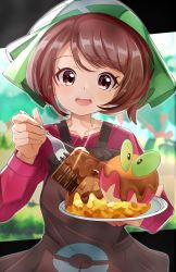 Rule 34 | 1girl, applin, apron, blush, bob cut, brown apron, brown eyes, brown hair, chocolate, collarbone, commentary request, creatures (company), eyelashes, fingernails, fork, game freak, gen 8 pokemon, gloria (pokemon), green headwear, hand up, head tilt, highres, holding, holding fork, incoming food, long sleeves, looking at viewer, nintendo, open mouth, outline, pokemon, pokemon (creature), pokemon swsh, short hair, smile, teeth, tongue, umiru