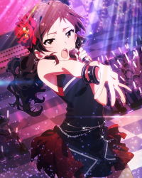 Rule 34 | 10s, 1girl, audience, bare shoulders, brown eyes, brown hair, flower, hair flower, hair ornament, idolmaster, idolmaster million live!, kitazawa shiho, microphone, music, official art, open mouth, singing, solo focus, sparkle, wireless, wristband