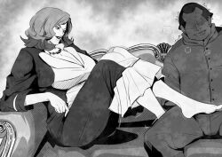 1boy 1girl breasts greco_roman_(spiral_brain) gundam gundam_unicorn large_breasts long_hair martha_vist_carbine monochrome