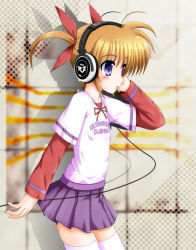 Rule 34 | 10s, 1girl, bad id, bad pixiv id, blush, bow, brown hair, flipper, hair bow, headphones, lyrical nanoha, mahou shoujo lyrical nanoha, mahou shoujo lyrical nanoha the movie 1st, purple eyes, short twintails, skirt, solo, takamachi nanoha, twintails