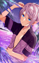 Rule 34 | 1boy, arm up, blue eyes, blurry, blurry foreground, closed mouth, commentary request, depth of field, derori, dutch angle, fate/grand order, fate (series), grey hair, grey jacket, hair between eyes, highres, hood, hood down, hooded jacket, jacket, looking at viewer, male focus, ocean, open clothes, open jacket, outdoors, partially submerged, prince of lan ling (fate), short sleeves, solo, sunset, upper body, v-shaped eyebrows, wet