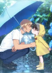 Rule 34 | 2boys, age difference, amuro tooru, arms behind back, black-framed eyewear, black footwear, blonde hair, blue eyes, blue pants, blue umbrella, blurry, blush, boots, bow, bowtie, brown hair, buttons, casual, child, commentary request, depth of field, edogawa conan, facing another, flower, from side, glasses, hair between eyes, height difference, highres, holding, holding umbrella, hood, hood up, hydrangea, imminent kiss, k (gear labo), leaning forward, long sleeves, male focus, meitantei conan, multiple boys, onii-shota, outdoors, pants, plant, rain, raincoat, red bow, red neckwear, rubber boots, shirt, shoes, short hair, short sleeves, squatting, standing, umbrella, water drop, white shirt, yaoi, yellow footwear, yellow raincoat