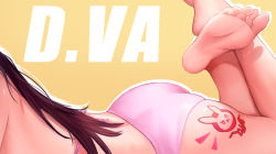 Rule 34 | 1girl, ass, back, bare back, barefoot, bikini, brown hair, character name, close-up, crossed legs, d.va (overwatch), emblem, facing viewer, feet, from side, head out of frame, long hair, lying, on stomach, overwatch, overwatch 1, pink bikini, soles, solo, string bikini, swimsuit, tattoo, toes, wuguno ziran juan, yellow background