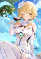 Rule 34 | 1girl, arm behind back, bare shoulders, black gloves, blonde hair, blue sky, blurry, blurry background, blush, breasts, cleavage, cloud, commentary, day, detached sleeves, dress, feather hair ornament, feathers, flower, genshin impact, gloves, grin, hair flower, hair ornament, hand up, highres, lily (flower), long sleeves, looking at viewer, lumine (genshin impact), medium breasts, navy (navy.blue), one eye closed, outdoors, partially fingerless gloves, scarf, short hair with long locks, sitting, sky, sleeveless, sleeveless dress, smile, solo, thighhighs, thighs, tree, white dress, white flower, white scarf, white sleeves, white thighhighs, wrist guards, yellow eyes, zettai ryouiki