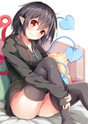 Rule 34 | 1girl, ahoge, asymmetrical wings, bed, black hair, black thighhighs, blush, bottomless, collarbone, drawstring, head tilt, heart, highres, hood, hoodie, houjuu nue, igayan, leg up, long sleeves, looking at viewer, naked hoodie, no panties, pillow, pointy ears, red eyes, shiny clothes, short hair, simple background, smile, solo, thighhighs, touhou, white background, wings, zipper