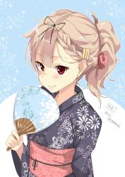Rule 34 | 10s, 1girl, bad id, bad twitter id, blonde hair, flower, hair flower, hair ornament, hand fan, highres, japanese clothes, kantai collection, kimono, nishimi shin, one-hour drawing challenge, paper fan, ponytail, red eyes, simple background, solo, uchiwa, yukata, yuudachi (kancolle), yuudachi kai ni (kancolle)