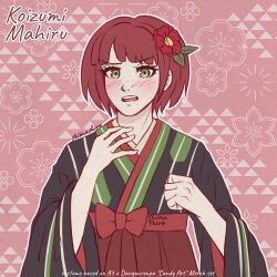 Rule 34 | 1girl, alternate costume, artist name, black kimono, blush, bow, brown eyes, character name, clenched hand, d:, flower, freckles, green kimono, hair flower, hair ornament, hakama, hands up, japanese clothes, kimono, koizumi mahiru, looking at viewer, open mouth, outline, pink background, red bow, red flower, red hair, red hakama, shiinashiroo, short hair, smlie, solo, teeth, upper teeth only, white outline, wide sleeves