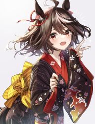Rule 34 | 1girl, absurdres, ahoge, animal ears, black kimono, blush, brown hair, commentary request, floral print, hair ornament, highres, horse ears, horse girl, horse tail, japanese clothes, kimono, kitasan black (umamusume), long sleeves, looking at viewer, notice lines, obi, open mouth, red eyes, sash, shino sto, short hair, smile, solo, sparkle, tail, umamusume, v, wide sleeves, yukata