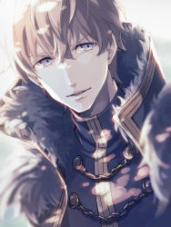 Rule 34 | 1boy, armor, blonde hair, blue cape, blue eyes, cape, collared cape, eyebrows, fate/extra, fate/grand order, fate (series), fur collar, gawain (fate), hitsuji (hanatoutau), knight, knights of the round table (fate), male focus, short hair, simple background, solo, sunlight, upper body, white background