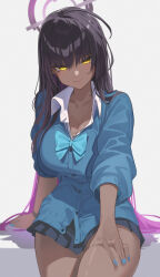 1girl :&gt; black_hair black_skirt blue_archive blue_bow blue_bowtie blue_cardigan blue_nails bow bowtie breasts cardigan cleavage closed_mouth commentary dark-skinned_female dark_skin fingernails halo hand_on_own_thigh highres karin_(blue_archive) karin_(school_uniform)_(blue_archive) large_breasts long_hair looking_at_viewer miniskirt nail_polish pleated_skirt purple_hair purple_halo reulem shirt simple_background sitting skirt solo very_long_hair white_background white_shirt yellow_eyes