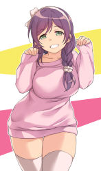 Rule 34 | 1girl, braid, clenched teeth, duke (inu daimyou), green eyes, hairband, hands up, long sleeves, looking at viewer, love live!, love live! school idol project, pink sweater, single braid, smile, solo, sweater, teeth, thighhighs, thighs, tojo nozomi, white hairband, white thighhighs