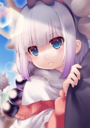 Rule 34 | 10s, 1girl, beads, black bow, black hairband, blouse, blue eyes, blue sky, blurry, blurry background, bow, capelet, closed mouth, day, dragon girl, dragon horns, dress, frilled capelet, frills, fur trim, gothic lolita, gradient hair, hair beads, hair bow, hair ornament, hairband, horns, kanna kamui, kobayashi-san chi no maidragon, light purple hair, lolita fashion, long hair, long sleeves, looking at viewer, low twintails, multicolored hair, outdoors, purple hair, shirt, skirt grab, skirt hold, sky, solo, tail, twintails, upper body, white hair, yumeki