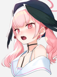 Rule 34 | 1girl, absurdres, beret, black hat, black wings, blue archive, blush, cropped shoulders, grey background, halo, hat, head wings, highres, koharu (blue archive), looking at viewer, low twintails, off shoulder, open mouth, pink eyes, pink hair, sailor collar, signalviolet, simple background, solo, twintails, upper body, white sailor collar, wings