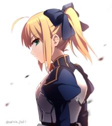 Rule 34 | 1girl, ahoge, armor, armored dress, artoria pendragon (fate), bad id, bad pixiv id, blonde hair, fate/stay night, fate (series), green eyes, hair ribbon, ichinose yukino, looking at viewer, looking to the side, ponytail, ribbon, saber (fate), solo, twitter username, upper body
