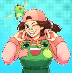 Rule 34 | 1girl, absurdres, animal costume, backwards hat, bandaid, bandaid on face, bandaid on nose, baseball cap, black eyes, blue background, breasts, brown eyes, brown hair, chibi, chibi inset, commission, drawstring, flipped hair, frog, frog costume, gradient background, green overalls, halftone, halftone background, hands up, hat, headphones, highres, holding, holding headphones, hood, hood down, hoodie, long sleeves, looking at viewer, medium breasts, medium hair, one eye closed, open mouth, original, outline, overalls, patchwork clothes, pink hat, pink hoodie, ponytail, sleeve cuffs, smile, solo, sparkle, teeth, thirdphp, tongue, two-tone eyes, upper body, wavy hair, white outline