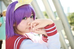 Rule 34 | bow, cosplay, hair bow, hiiragi tsukasa, lucky star, photo (medium), purple hair, rindou sana, sailor, school uniform, serafuku