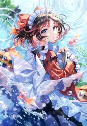 Rule 34 | 1girl, absurdres, ahoge, air bubble, animal, blush, bow, brown hair, bubble, clownfish, detached sleeves, earrings, fish, frills, gradient clothes, green eyes, hair bow, hair ornament, highres, holding, japanese clothes, jewelry, kimono, lips, long sleeves, looking at viewer, maid headdress, morikura en, open mouth, original, scan, short hair, simple background, skirt, tray, underwater, water, wide sleeves