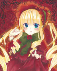 Rule 34 | 1girl, blonde hair, blue eyes, blush, bonnet, bow, bowtie, closed mouth, doll joints, drill hair, fingernails, flower, green bow, green bowtie, hand up, highres, joints, lolita fashion, long hair, long sleeves, looking at viewer, mimi (mini1474), red flower, red rose, ringlets, rose, rozen maiden, shinku, smile, solo, thorns, twin drills