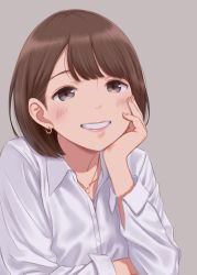 Rule 34 | 1girl, bob cut, brown eyes, brown hair, commentary, earrings, head rest, jewelry, kyak bamboo, lips, looking at viewer, necklace, original, short hair, simple background, smile, solo