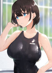 Rule 34 | 1girl, absurdres, black one-piece swimsuit, blue eyes, blurry, blurry background, breasts, brown hair, competition swimsuit, fence, highres, one-piece swimsuit, open mouth, original, outdoors, poolside, short hair, solo, swimsuit, teeth, vegetablenabe, wet