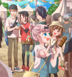 2boys 3girls alternate_costume alternate_hairstyle bag baseball_cap black_hat black_pantyhose blonde_hair blue_eyes bow brown_hat brown_pants brown_shorts chocotomamenoki day food fujiwara_chika hair_bow hair_bun hair_over_one_eye hat iino_miko ishigami_yuu kaguya-sama_wa_kokurasetai_~tensai-tachi_no_renai_zunousen~ layered_sleeves long_sleeves multiple_boys multiple_girls outdoors overalls pants pantyhose pink_shirt pointing red_bow shinomiya_kaguya shirogane_miyuki shirt short_hair short_over_long_sleeves short_sleeves shorts shoulder_bag single_hair_bun