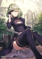 Rule 34 | 1girl, artist name, black dress, black footwear, black gloves, black thighhighs, blindfold, blindfold lift, boots, breasts, cleavage, cleavage cutout, clothing cutout, cosplay, dress, gloves, green eyes, hair over one eye, hairband, idolmaster, idolmaster cinderella girls, long sleeves, looking at viewer, medium breasts, meto31, nier (series), nier:automata, one eye covered, puffy sleeves, short hair, signature, sitting, smile, solo, sword, takagaki kaede, thigh boots, thighhighs, thighhighs under boots, weapon, 2b (nier:automata), 2b (nier:automata) (cosplay)